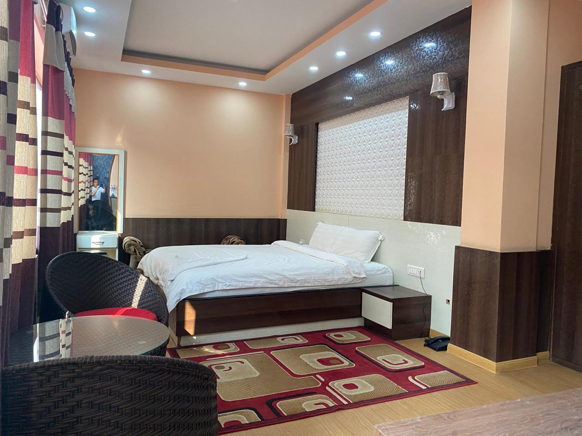 Hotel Gorkha Palace Pvt. Ltd Екстериор снимка